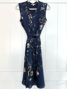 ✨ Nanette Lepore Navy Floral Midi Dress Pintuck Tie Waist Size 6 ✨